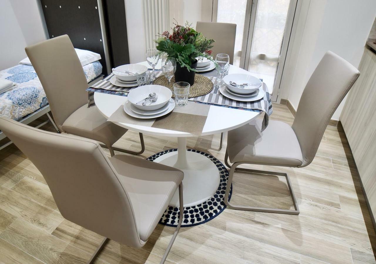 Central Lepetit Apartment De Luxe Milano Eksteriør bilde
