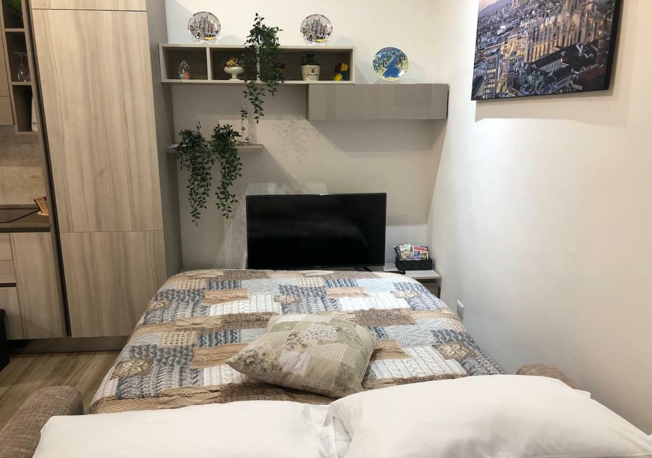 Central Lepetit Apartment De Luxe Milano Eksteriør bilde